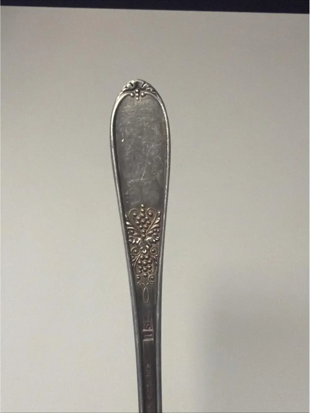 1 Oval Soup/Dessert Spoon 7 3/8